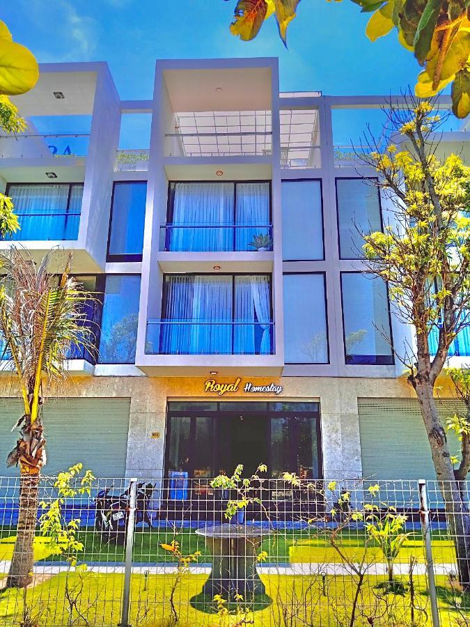 Royal Homestay Tuy Hoa Esterno foto