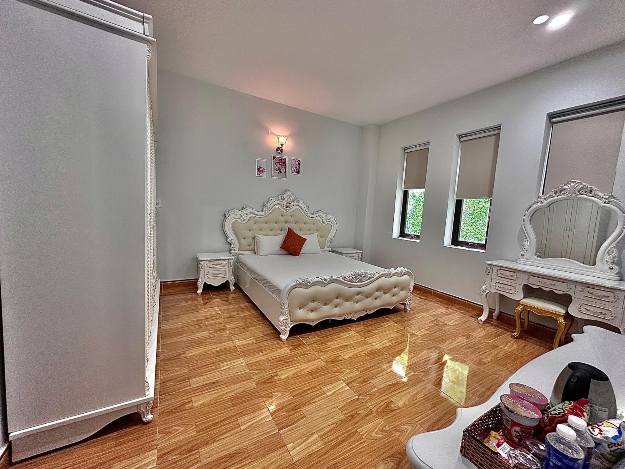 Royal Homestay Tuy Hoa Esterno foto