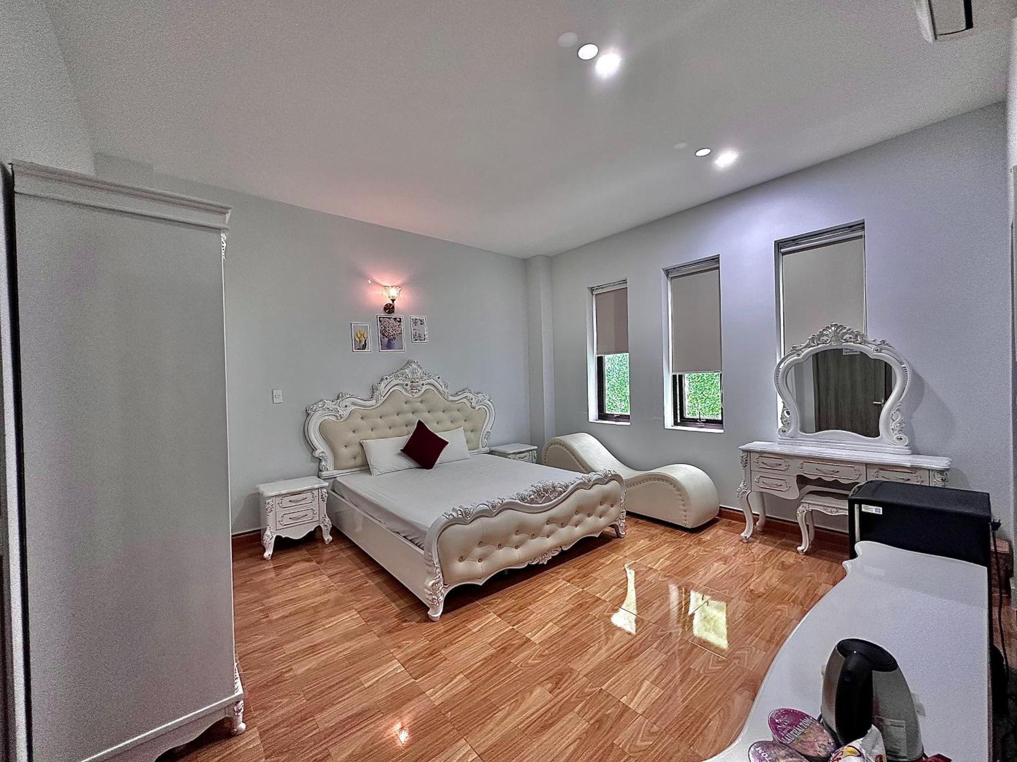 Royal Homestay Tuy Hoa Esterno foto