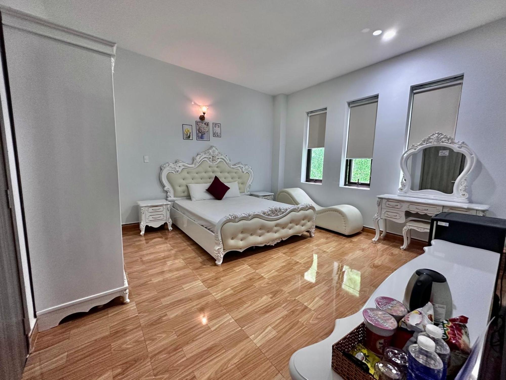 Royal Homestay Tuy Hoa Esterno foto